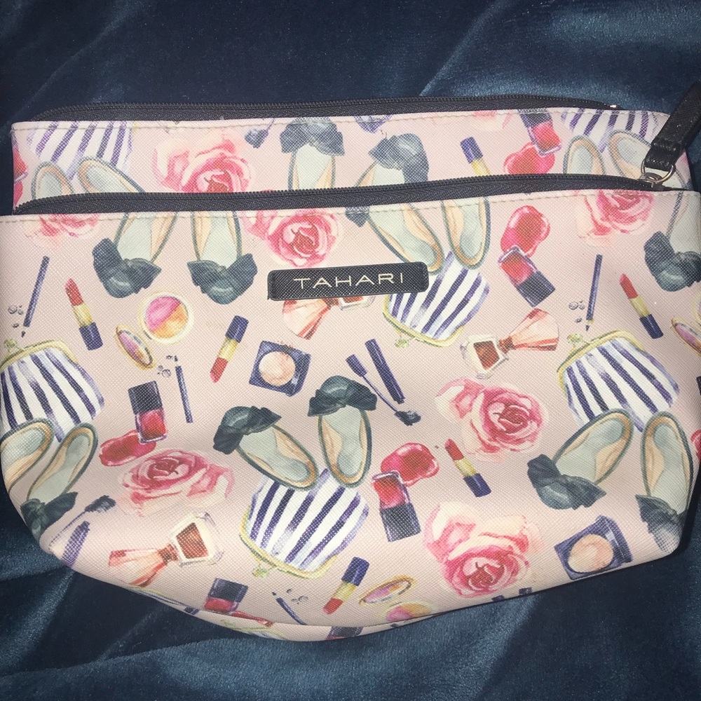 Makeup bag